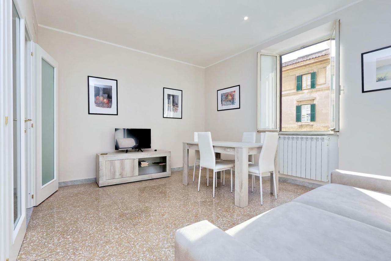 Watercolours Near St Peter Apartment Rome Luaran gambar